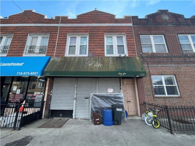 Studio,  0.00 BTH &nbsp;Mixed use style home in Gravesend