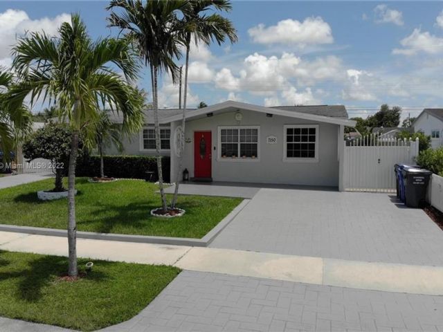 [Hollywood Real Estate, listing number 3332546]