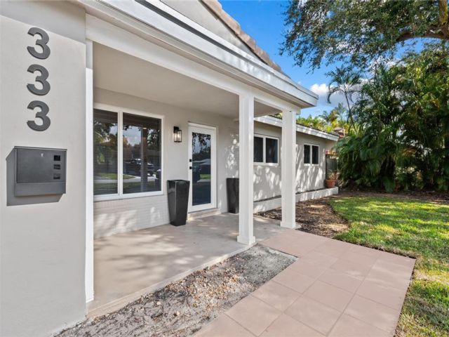  4 BR,  2.00 BTH &nbsp; style home in Wilton Manors