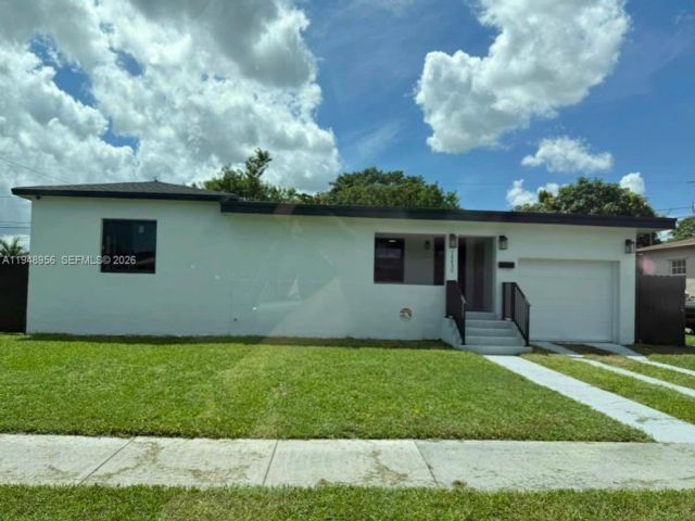  3 BR,  2.00 BTH &nbsp;European style home in Miami