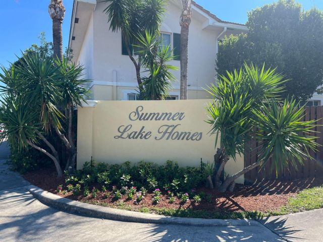  3 BR,  2.50 BTH &nbsp; style home in Fort Lauderdale