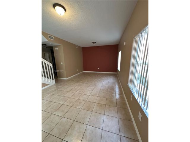 [Pembroke Pines Real Estate, listing number 3332599]