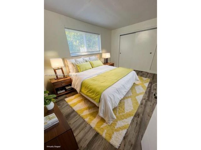  2 BR,  1.00 BTH &nbsp; style home in Miami