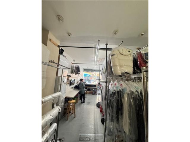[PHOTO]
