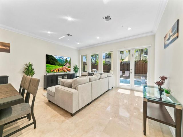  3 BR,  3.50 BTH &nbsp; style home in Fort Lauderdale