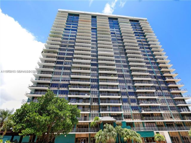  2 BR,  2.00 BTH &nbsp; style home in El Portal