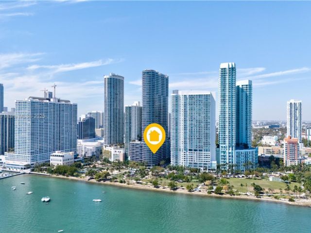  3 BR,  4.00 BTH &nbsp; style home in Miami