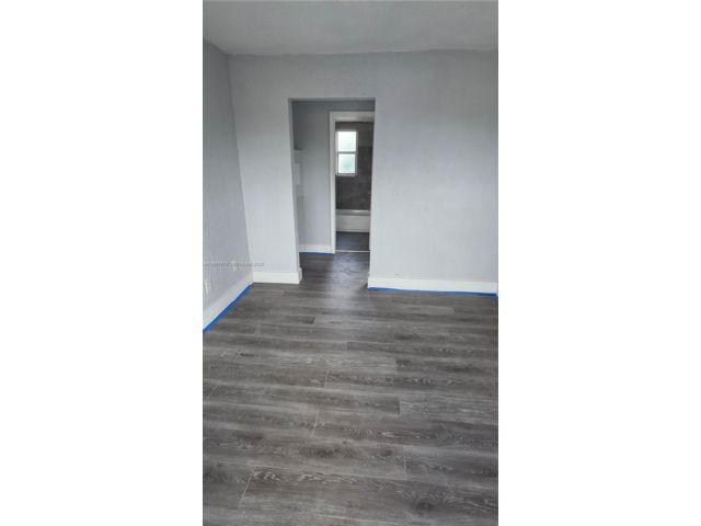  1 BR,  1.00 BTH &nbsp; style home in Miami