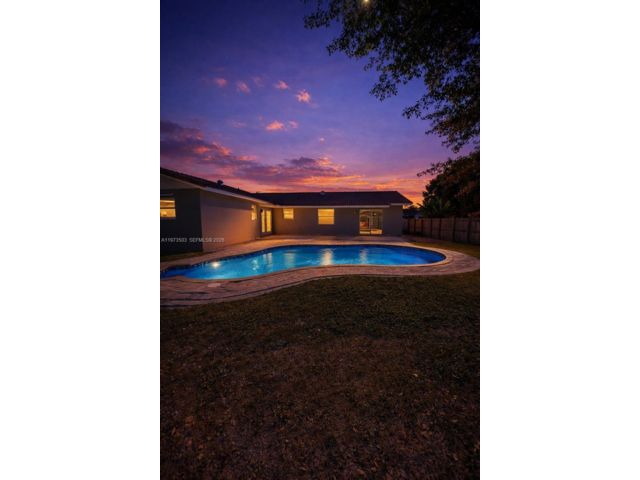  4 BR,  2.00 BTH &nbsp;European style home in Miami