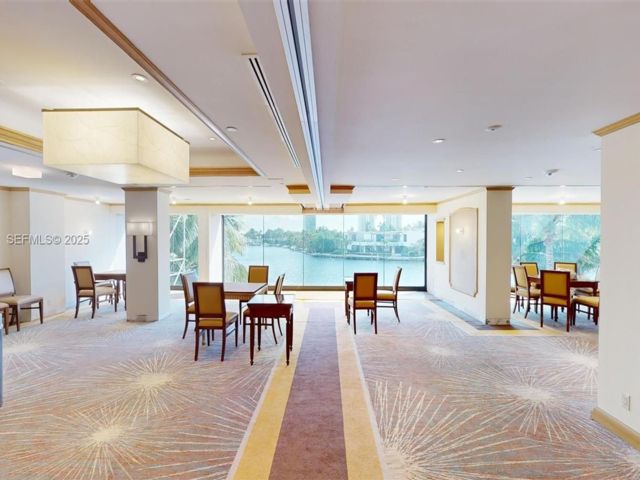  2 BR,  3.00 BTH &nbsp; style home in Aventura