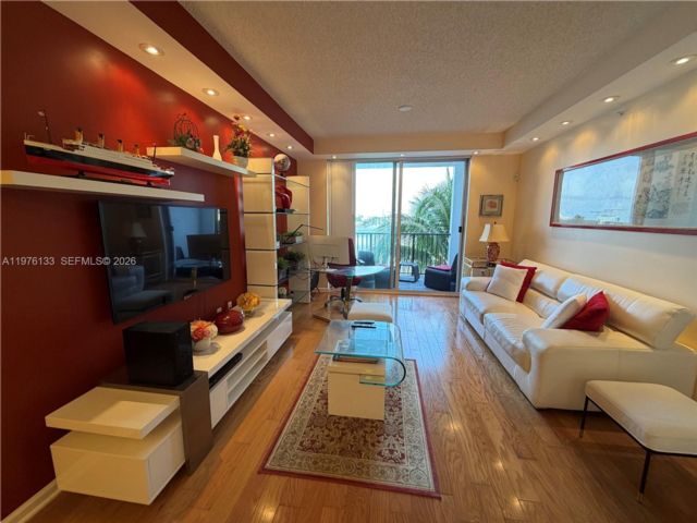 [Sunny Isles Beach Real Estate, listing number 3333144]