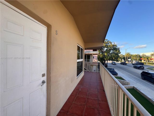  2 BR,  1.00 BTH &nbsp; style home in Biscayne Park