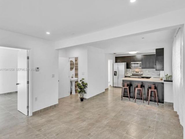  4 BR,  3.00 BTH &nbsp;European style home in Hallandale Beach