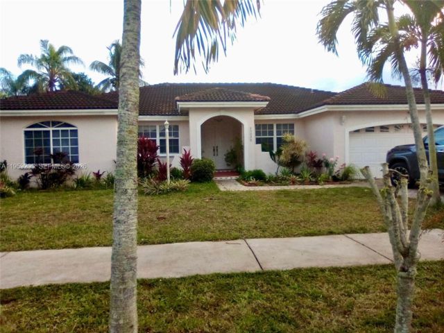  4 BR,  3.00 BTH &nbsp; style home in Miami