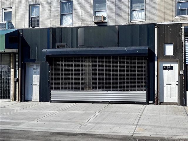 Studio,  0.00 BTH &nbsp;Mixed use style home in Canarsie