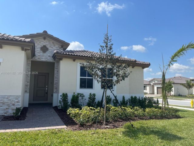  4 BR,  3.00 BTH &nbsp; style home in Homestead