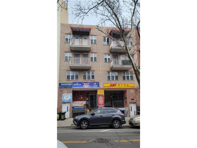 Studio,  0.00 BTH &nbsp;Mixed use style home in Sunset Park