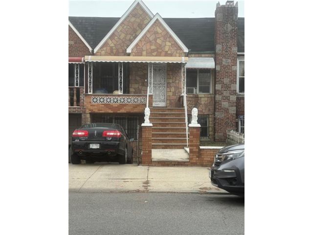 2 BR,  1.00 BTH &nbsp;Single family style home in East Flatbush