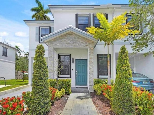  3 BR,  2.50 BTH &nbsp; style home in Fort Lauderdale