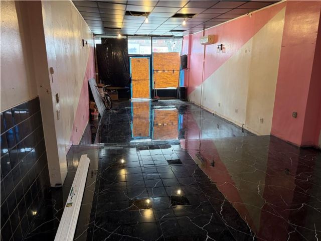 Studio,  0.00 BTH &nbsp;Store style home in East Flatbush