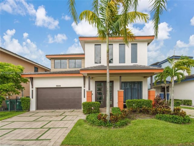  4 BR,  3.00 BTH &nbsp; style home in Hialeah