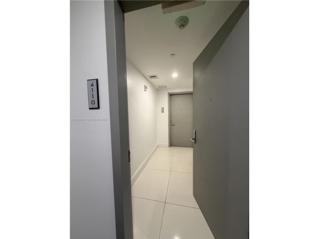 [PHOTO]