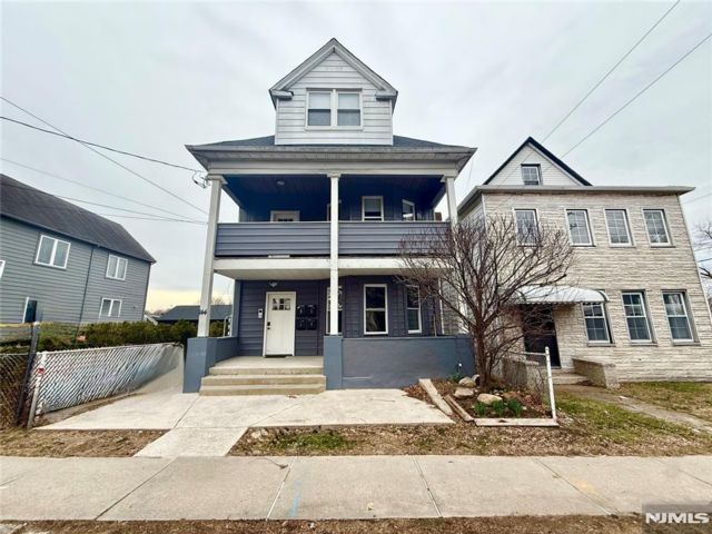  2 BR,  2.00 BTH &nbsp; style home in Lodi