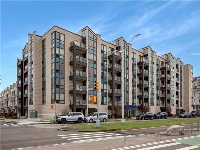  1 BR,  1.00 BTH &nbsp;Condominium style home in Hammels