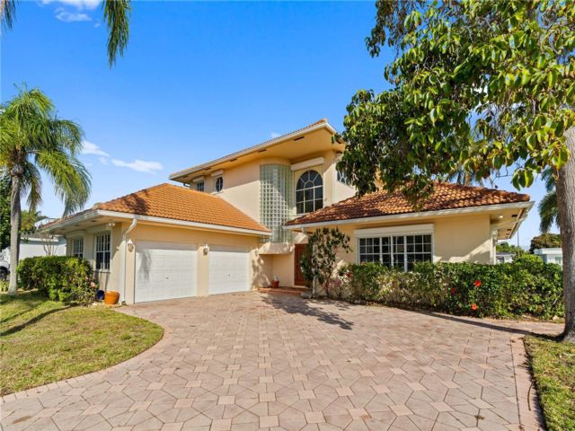  3 BR,  2.50 BTH &nbsp; style home in Pompano Beach
