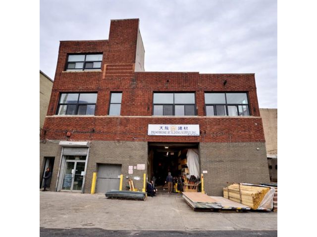 Studio,  0.00 BTH &nbsp;Office style home in Sunset Park