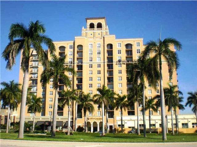  2 BR,  2.00 BTH &nbsp; style home in West Palm Beach