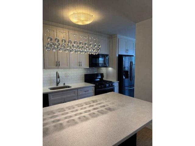  1 BR,  1.00 BTH &nbsp;Co-op style home in Brighton Beach