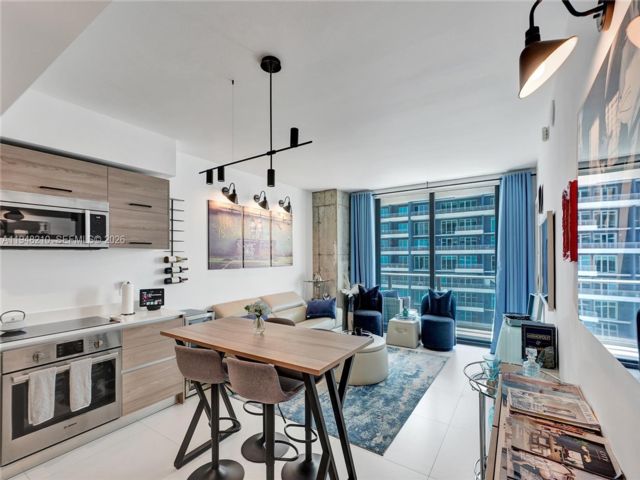  1 BR,  1.50 BTH &nbsp; style home in Miami