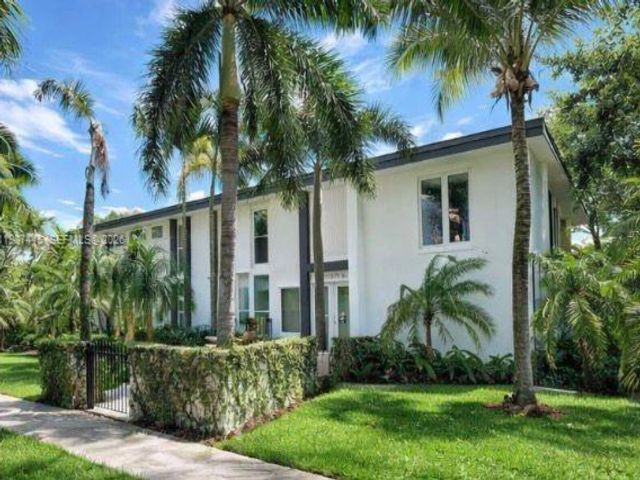  4 BR,  3.50 BTH &nbsp; style home in Coral Gables