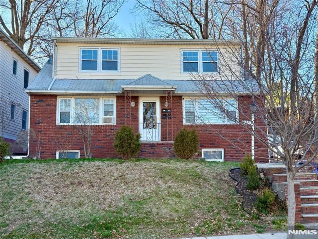  2 BR,  1.00 BTH &nbsp; style home in East Rutherford
