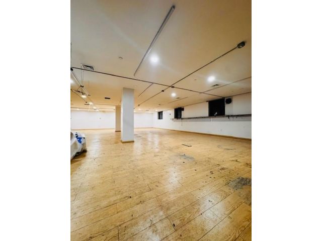 Studio,  0.00 BTH &nbsp;Office style home in Sunset Park