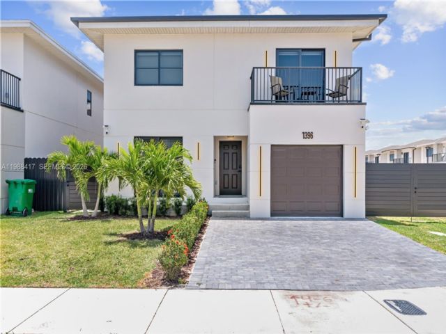  5 BR,  3.00 BTH &nbsp; style home in Florida City