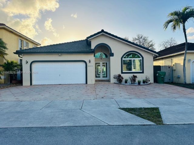  3 BR,  2.00 BTH &nbsp; style home in Miami