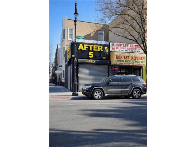 Studio,  0.00 BTH &nbsp;Store style home in Greenpoint