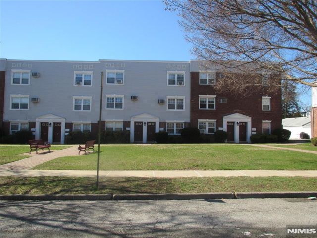 Studio,  1.00 BTH &nbsp; style home in Rutherford