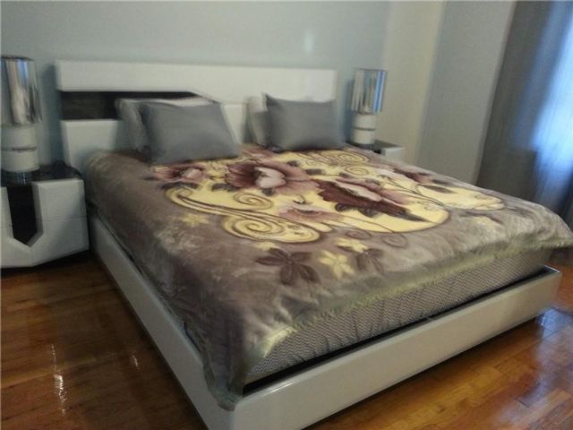 [PHOTO]