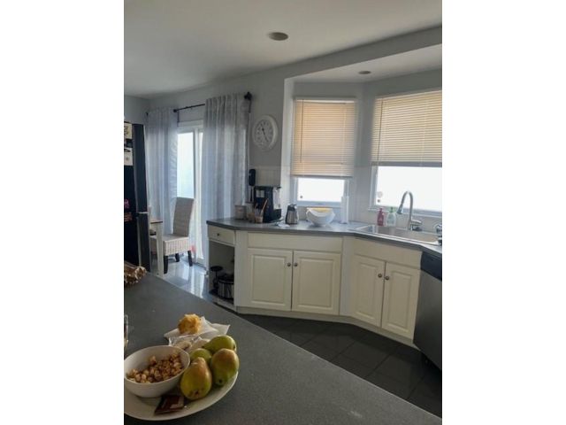 Studio,  0.00 BTH &nbsp;Multi-family style home in Gravesend