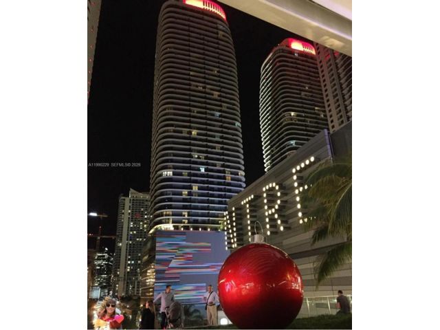  2 BR,  2.00 BTH &nbsp; style home in Miami