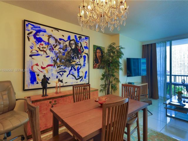  1 BR,  1.00 BTH &nbsp; style home in Miami