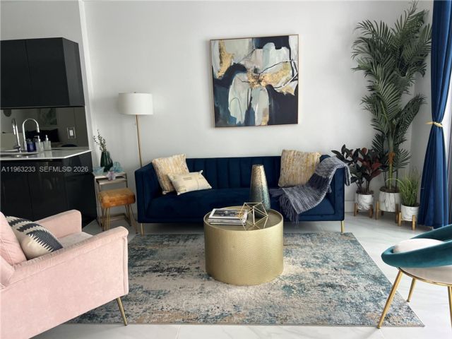  1 BR,  1.50 BTH &nbsp; style home in Miami