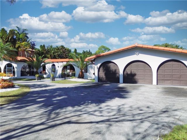  4 BR,  3.00 BTH &nbsp; style home in Coral Gables