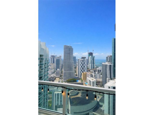  1 BR,  1.50 BTH &nbsp; style home in Miami