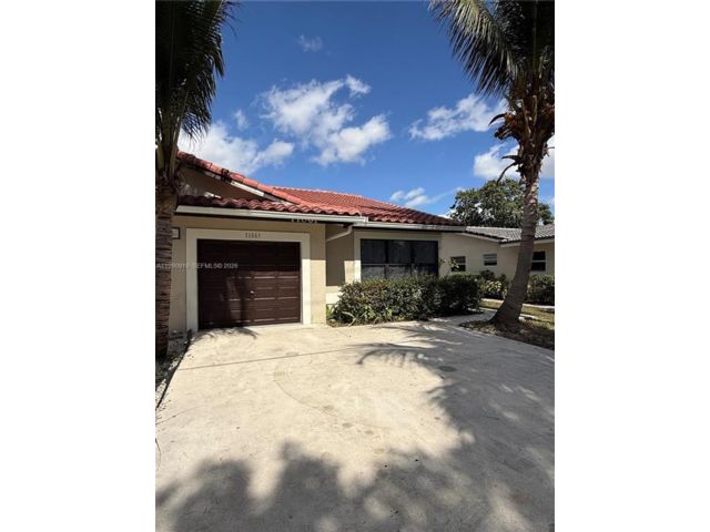  3 BR,  2.00 BTH &nbsp;Townhouse style home in Coral Springs