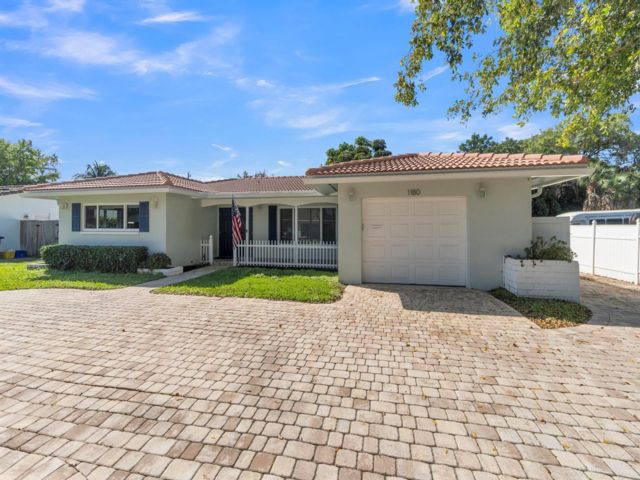  2 BR,  2.00 BTH &nbsp; style home in Boca Raton