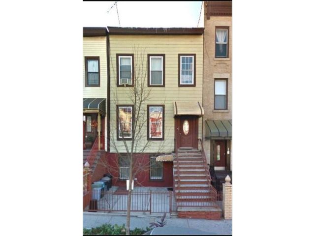 Studio,  0.00 BTH &nbsp;Multi-family style home in Sunset Park